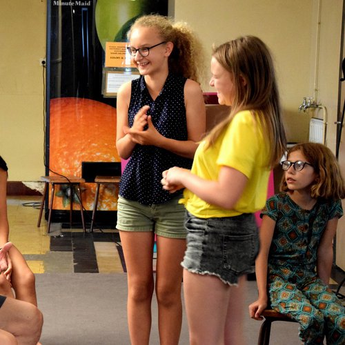 2018-ADS-525-Exploration théâtrale 3_min.jpg