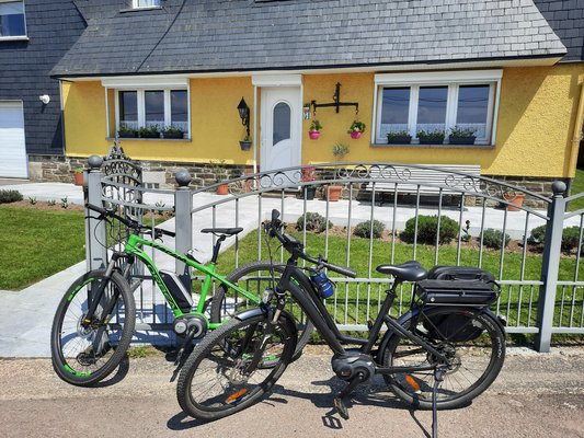 2023 - La Maison Jaune